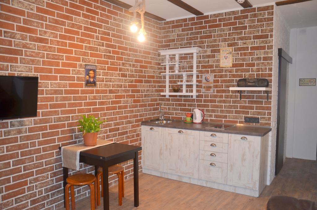 Sky Apartment Virmenska Kiev Ngoại thất bức ảnh