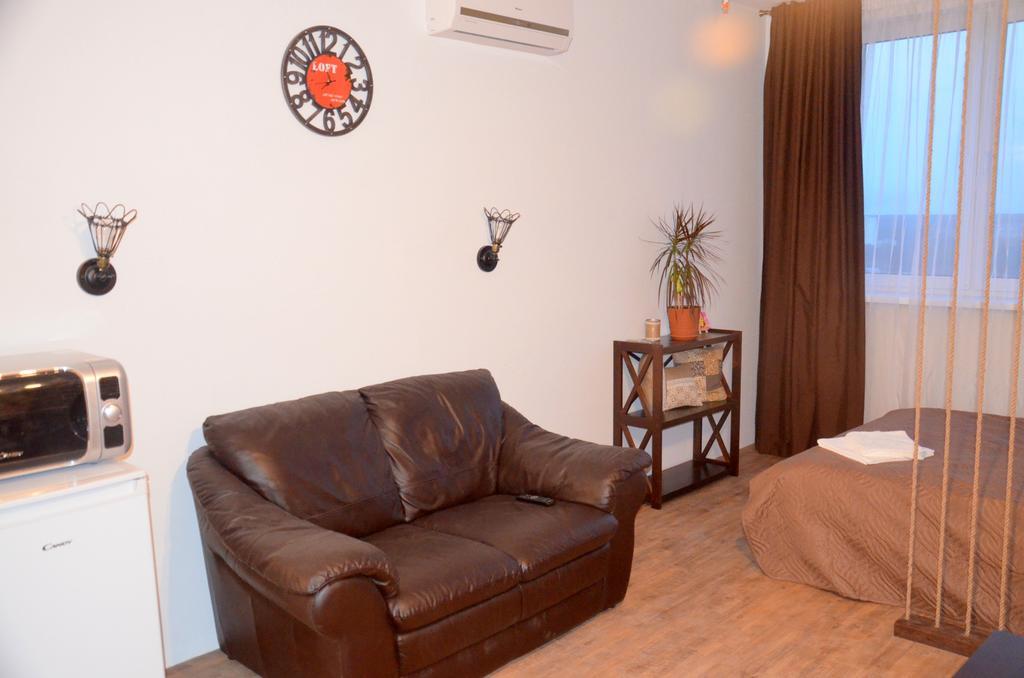 Sky Apartment Virmenska Kiev Ngoại thất bức ảnh