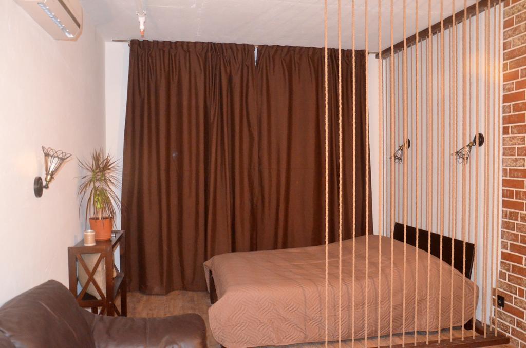 Sky Apartment Virmenska Kiev Ngoại thất bức ảnh