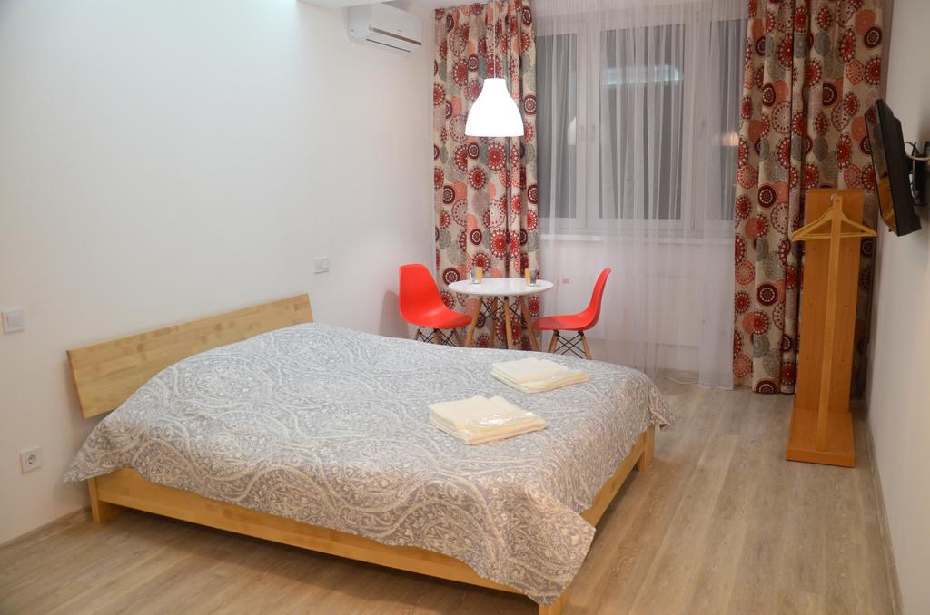 Sky Apartment Virmenska Kiev Ngoại thất bức ảnh