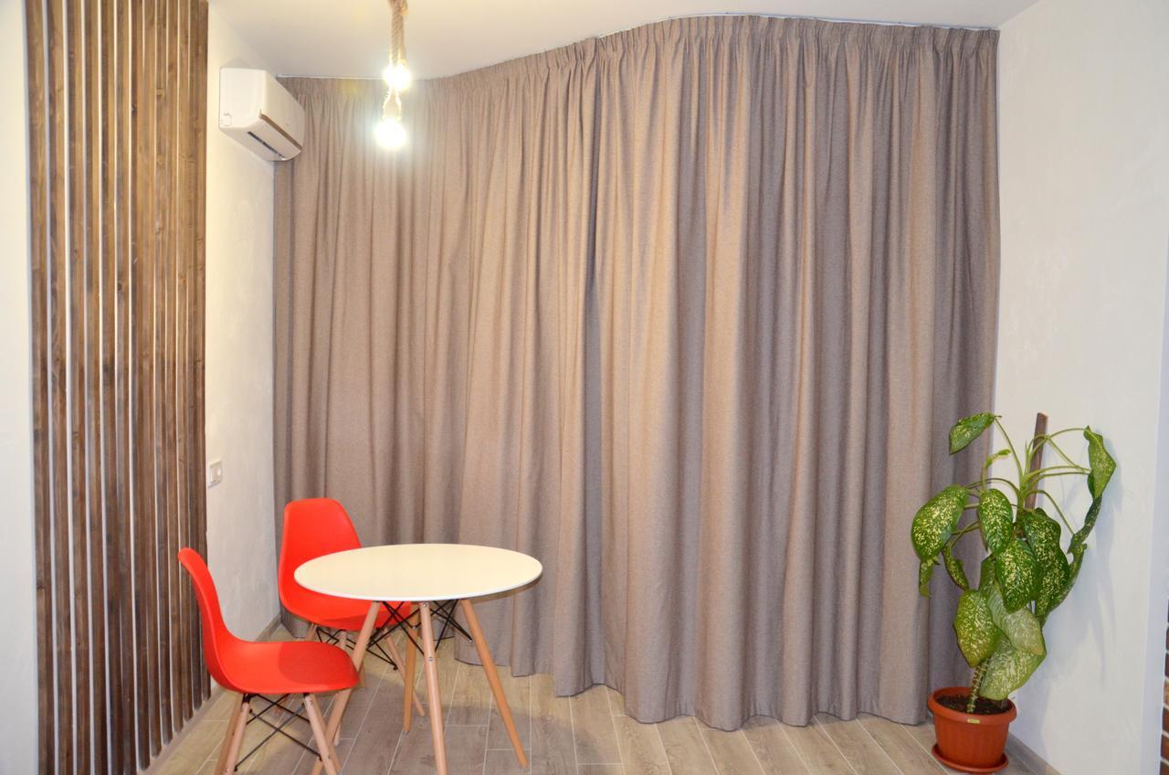 Sky Apartment Virmenska Kiev Ngoại thất bức ảnh