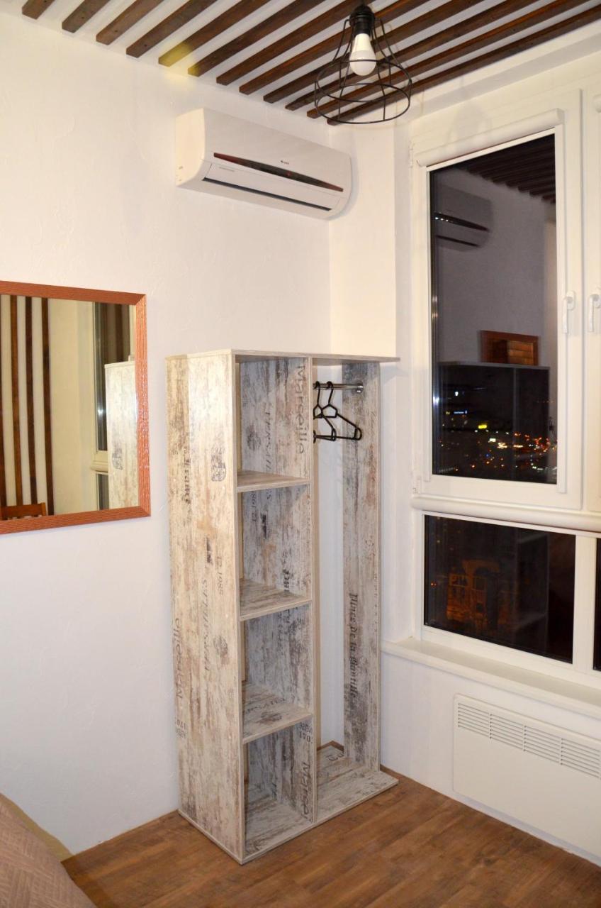 Sky Apartment Virmenska Kiev Ngoại thất bức ảnh
